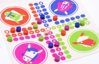 DADA - JEU DES PETITS CHEVAUX