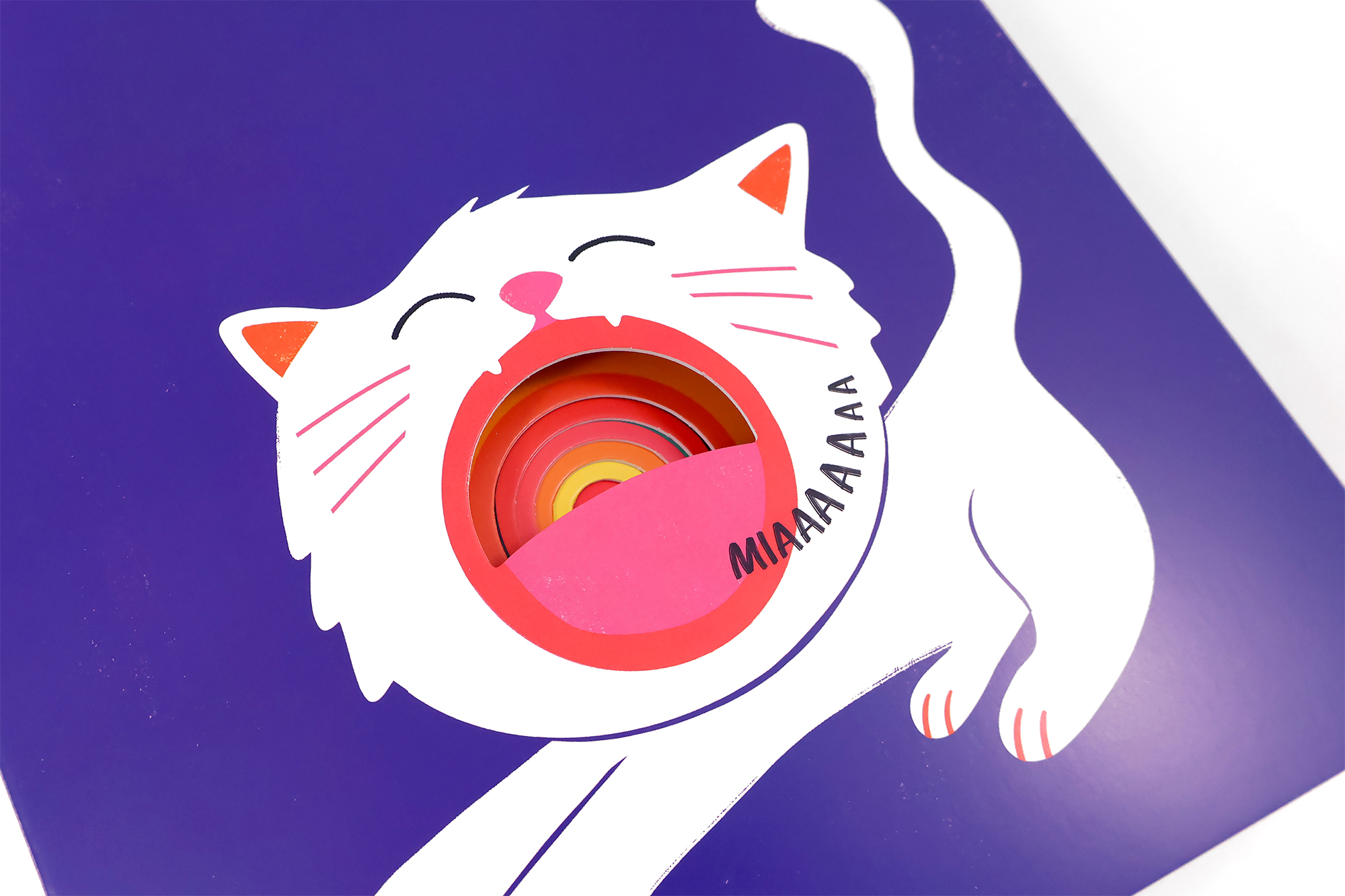 QUAND LE LION BAILLE