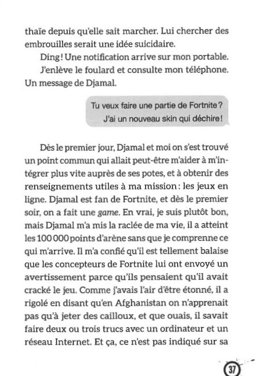 Collégien Le Jour, Espion La Nuit Collégien Le Jour, Espion La Nuit